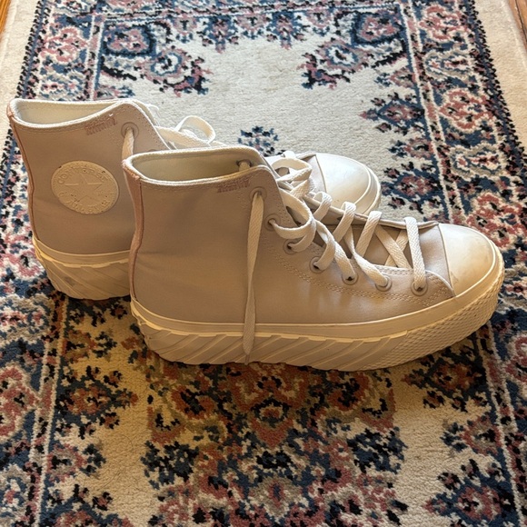 Converse Platform Sneakers in White Light Pink Cream - Picture 1 of 7